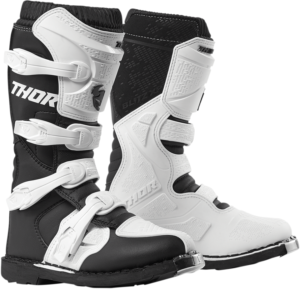 Womens Blitz XP Boots - Black/White - Size 6 - Lutzka's Garage