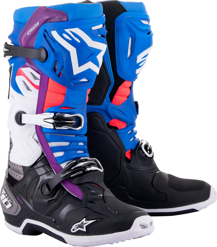 Tech 10 Supervented Boots - Blue/Black/White - US 7 - Lutzka's Garage