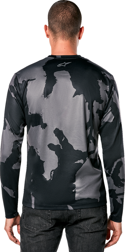 Performance Long-Sleeve T-Shirt - Black/Camo - Large - Lutzka's Garage