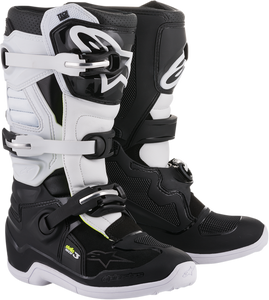 Stella Tech 3 Boots - Black/White - US 6 - Lutzka's Garage