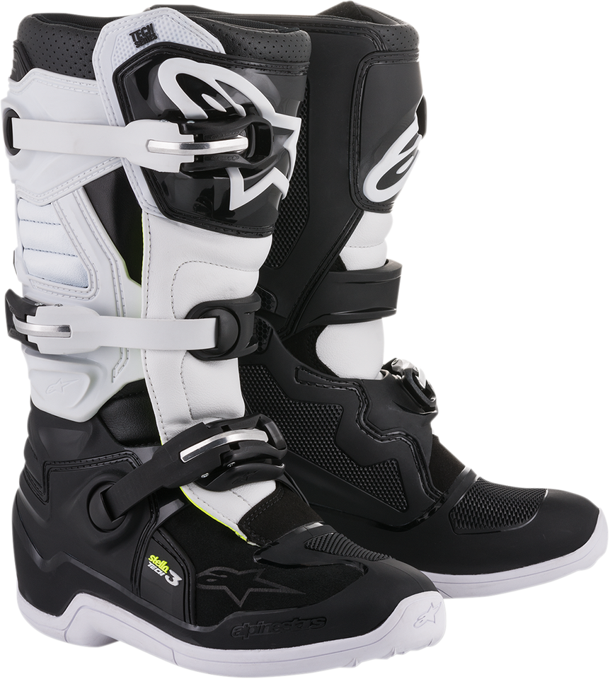 Stella Tech 3 Boots - Black/White - US 6 - Lutzka's Garage