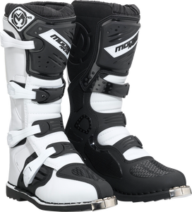 Qualifier Boots - Black/White - Size 7 - Lutzka's Garage