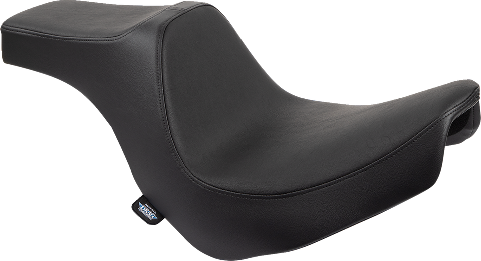 Predator III Seat - Smooth - Black - FL/FX 18-23 - Lutzka's Garage