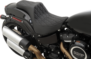 Predator III Seat - Double Diamond - Black Stitched - FXFB/S 18-22