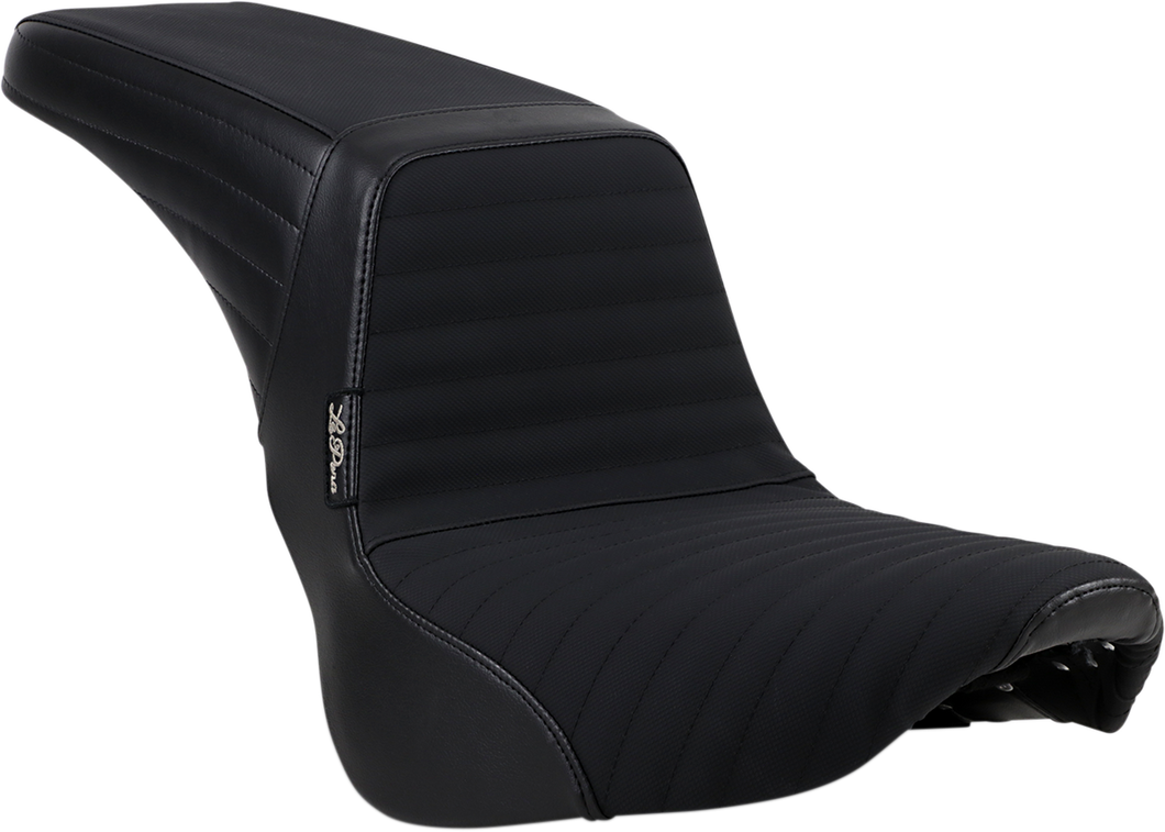 Kickflip Seat - Pleated Grip - Softail 18+