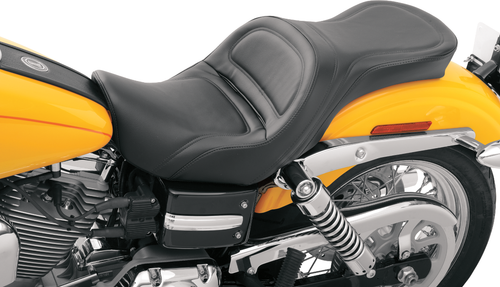 Explorer Seat - Dyna 06-17