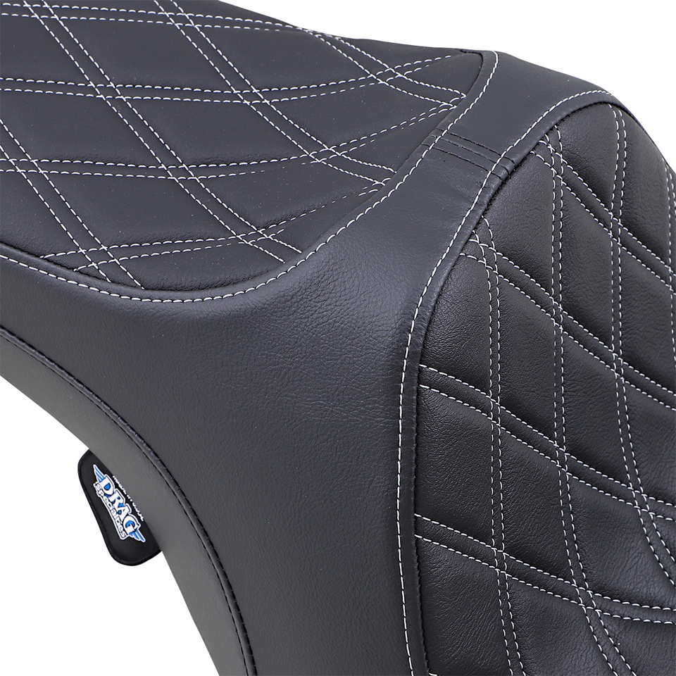 Predator III Seat - Double Diamond - Silver Stitched - FLHR/FLHX 99-07