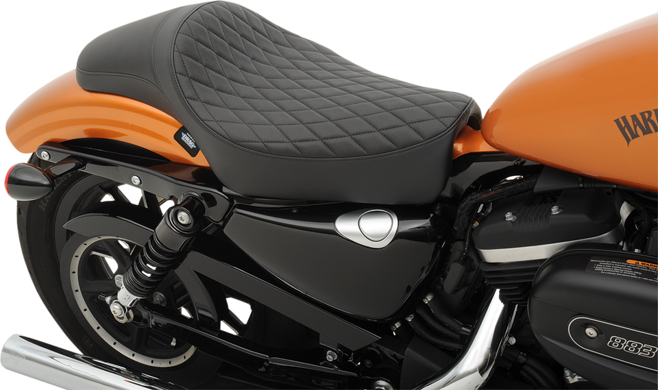 Extended Predator Seat - Diamond stitch - XL 04-22