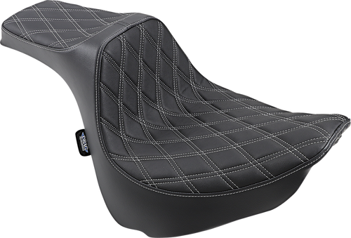 Predator III Seat - Double Diamond - Silver Stitched - FXFB/S 18-22