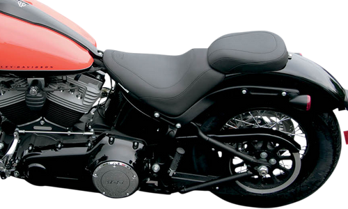 Wide Tripper Rear Seat - FXS