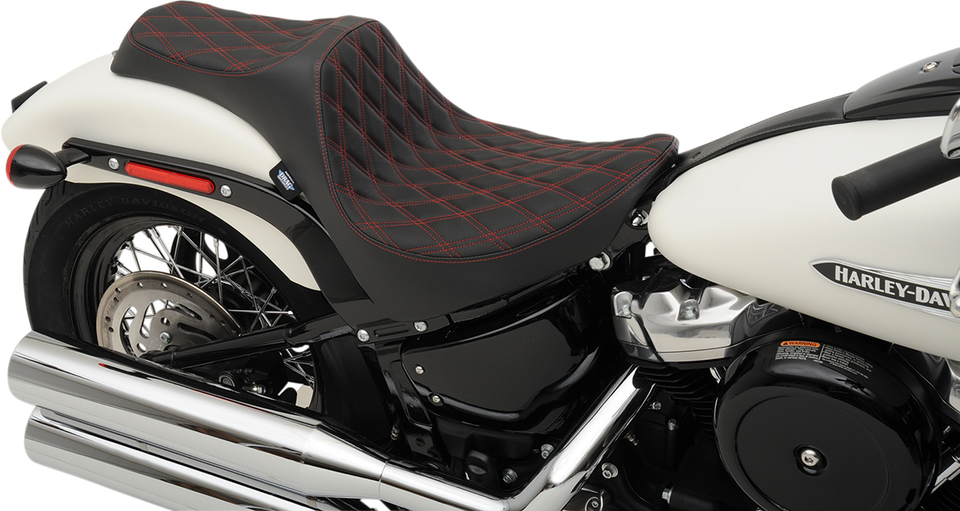 Predator III Seat - Double Diamond - Red Stitching - FL/FX 18-22