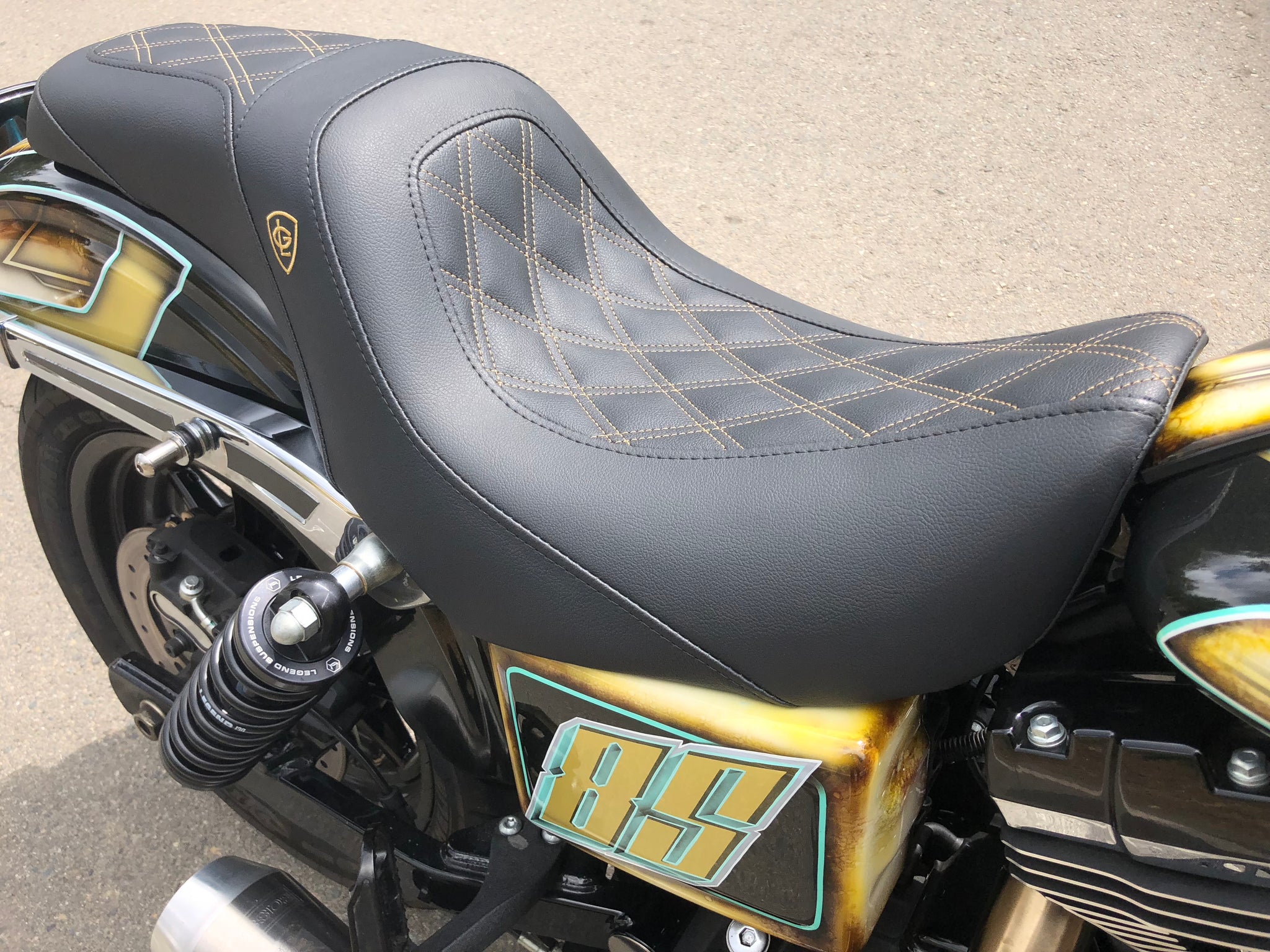 DYNA Saddlemen x Lutzka Slim Step Up Seat 2006-2017